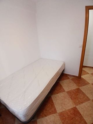 Piso en alquiler en La Luz - El Torcal en Málaga