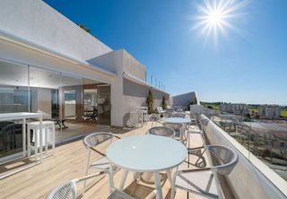 Ático en alquiler en Nueva Andalucía centro en Marbella