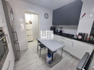 Piso en venta en La Luz - El Torcal en Málaga