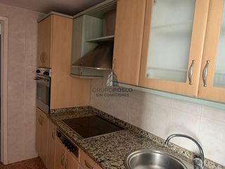 Piso en venta en Poniente-Norte - Miralbaida - Parque Azahara en Córdoba