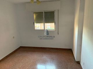 Piso en venta en Poniente-Norte - Miralbaida - Parque Azahara en Córdoba