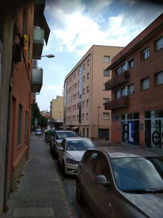 Garaje en alquiler en Eixample Sud – Migdia en Girona