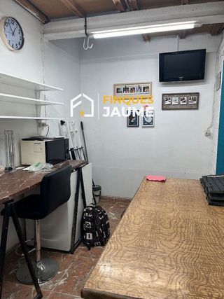 Local comercial en alquiler en Instituts - Universitat en Lleida