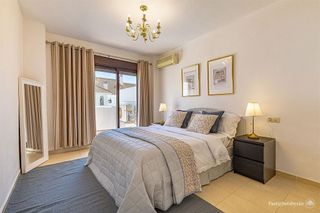 Piso en venta en Nueva Andalucía centro en Marbella