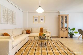 Piso en venta en Nueva Andalucía centro en Marbella