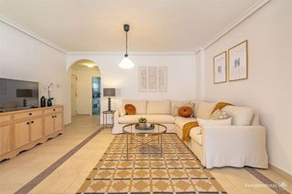 Piso en venta en Nueva Andalucía centro en Marbella