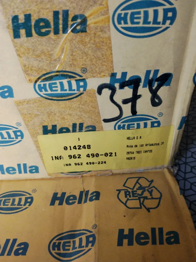 Faro Antiniebla Derecho Hella VW Polo