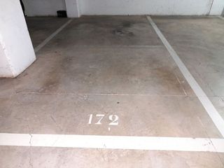 Garaje en venta en Sant Joan Despí