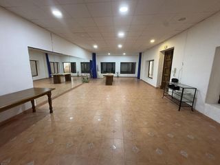 Local comercial en venta en Arroyo de la Miel en Benalmádena