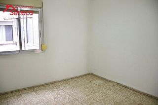 Piso en venta en Santa Rosa - Valdeolleros en Córdoba