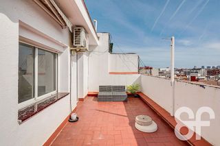 Piso en alquiler en El Camp de l'Arpa del Clot en Barcelona