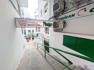 Local comercial en venta en Avda de Madrid - Pº de la Estación en Jaén