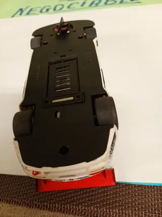 Scalextric BMW M3 GT2 ALMS con luces Escala 1.32