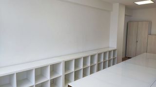 Oficina en alquiler en El Raval en Barcelona