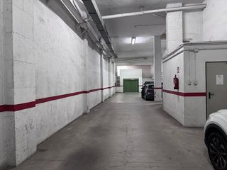 Garaje en alquiler en Les Corts en Barcelona
