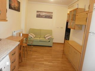 Piso en alquiler en El Carmen - Casas del Hogar en Palencia