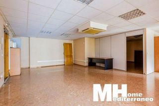 Oficina en venta en Piscinas en Villarreal