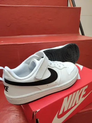 Deportivas Nike Talla 33 Blancas