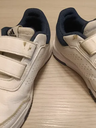 Deportivas niño Adidas blancas velcro