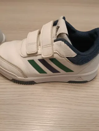 Deportivas niño Adidas blancas velcro