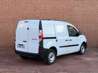 Renault Kangoo con equipamiento de carga ampliado