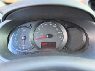 Renault Kangoo con equipamiento de carga ampliado