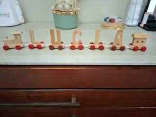 Letrero tren madera LUCIA