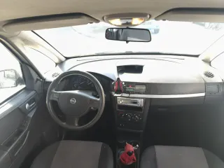 Opel Meriva 2005 o cambio