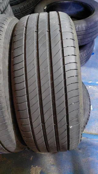 Neumático 205/55/16