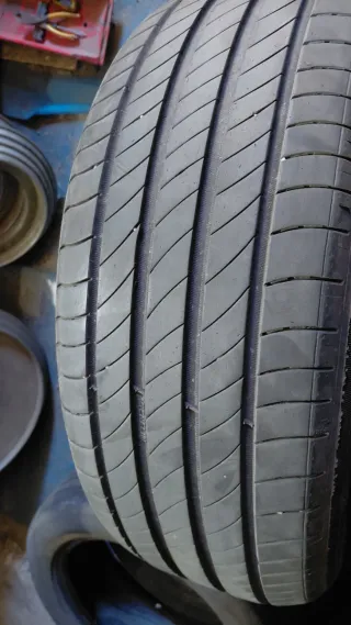 Neumático 205/55/16