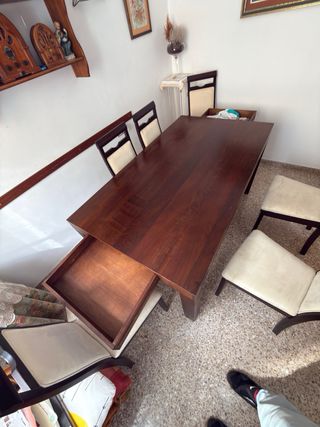 Mesa comedor y 4 sillas madera