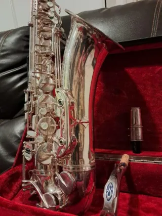 Saxofón Tenor Plata Selmer.