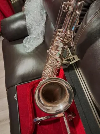Saxofón Tenor Plata Selmer.