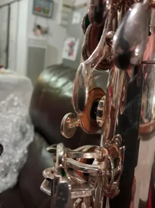 Saxofón Tenor Plata Selmer.
