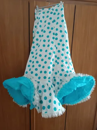 Falda flamenca lunares turquesa y blanca
