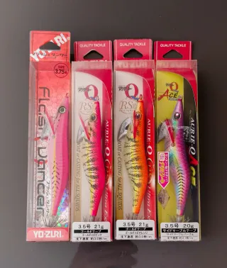 Señuelos pesca Yo-Zuri ACE, RS y flashdancer eging