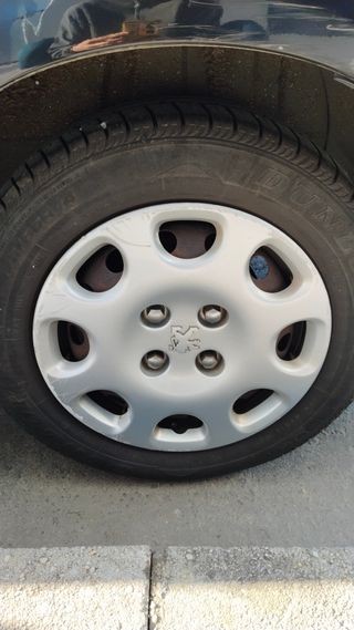 Peugeot 206 1.4 Gasolina - 2004 - 181.000 km