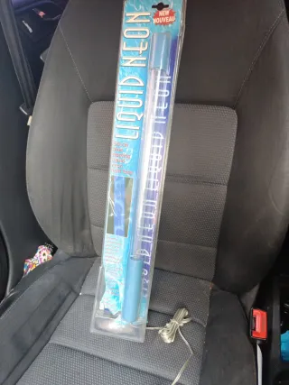 Tubo neón líquido azul para coche