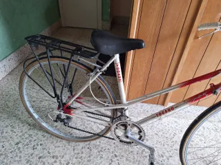 Bicicleta Roja
