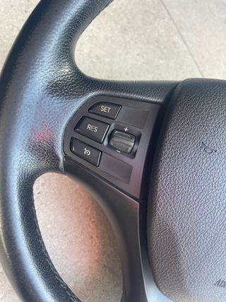 Volante BMW con control de crucero Funda incluida