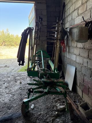 Acordonador de restos de poda