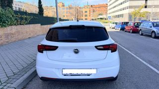 Opel Astra 2016