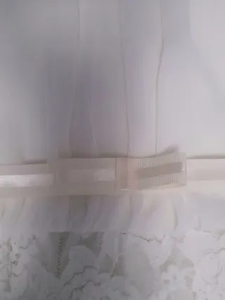 Vestido blanco niña encaje.