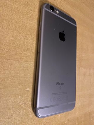 iPhone 6S / 64 GB