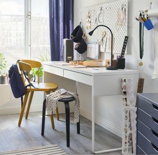 Escritorio infantil doble IKEA