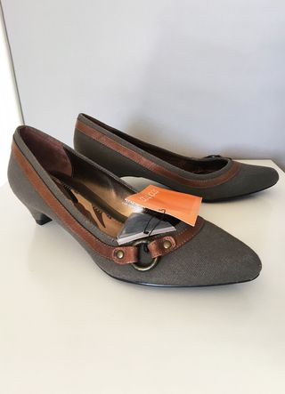 Zapatos verdes kaki caqui y marrón, talla 36