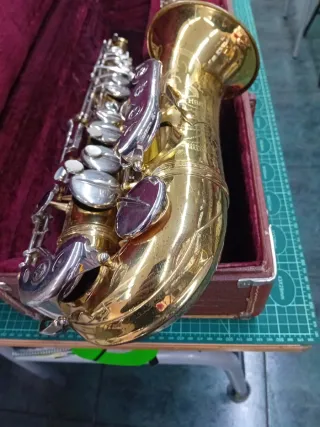 Saxo Alto Martín Busine Años 60
