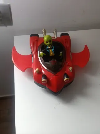 Juguete Coche Rojo Monstruo