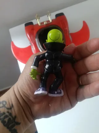 Juguete Coche Rojo Monstruo