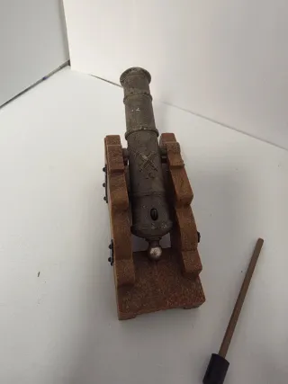 Madelman Pirata con cañón y accesorios años 70